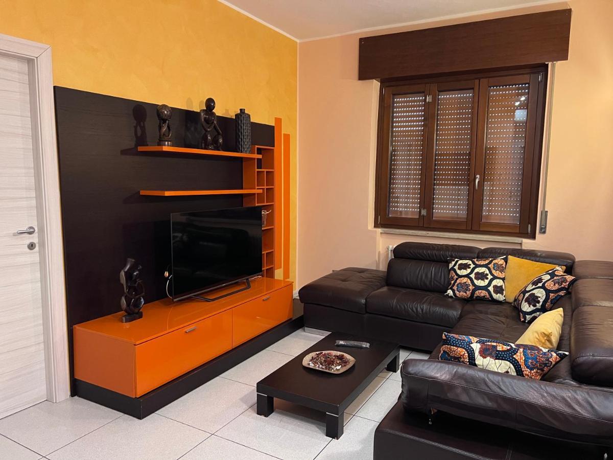 Stay In Style - Vibrant Condo In San Giovanni Lupatoto Exterior foto